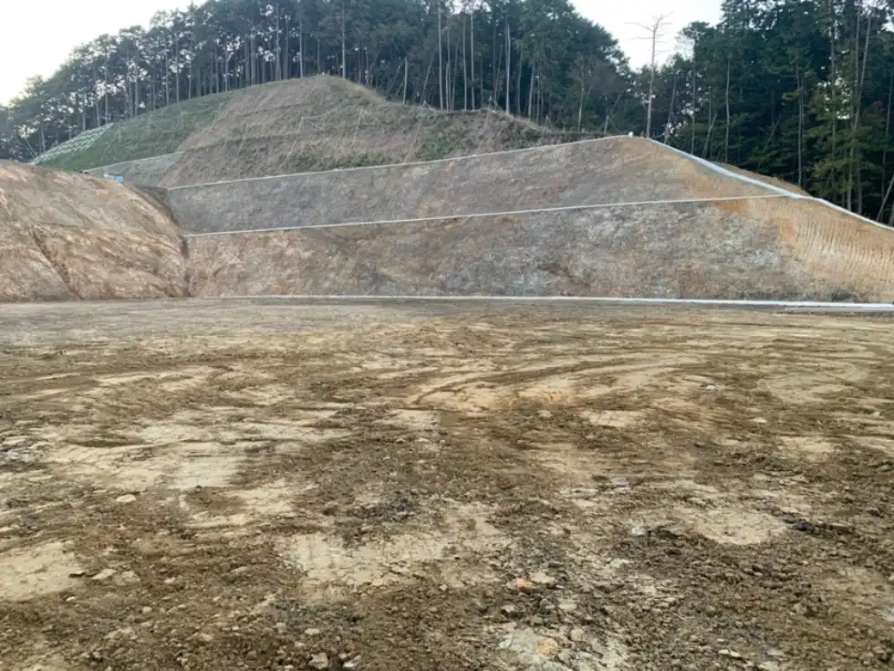 栗東水口道路(3期)上砥山切土工事