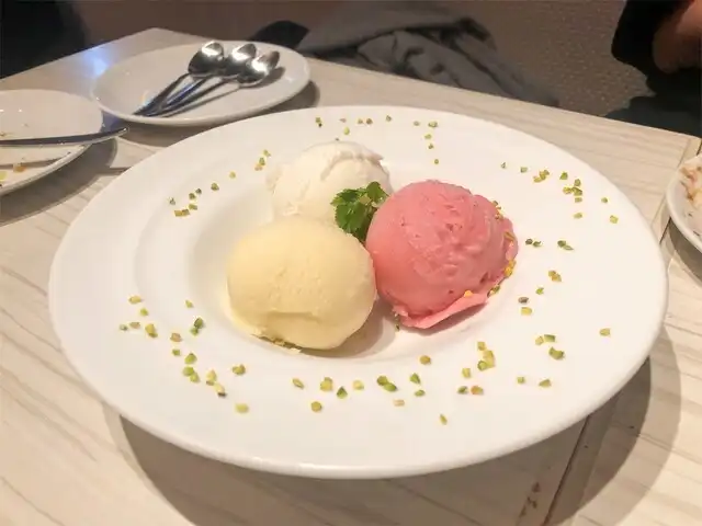 ソルベとアイスの盛り合わせ