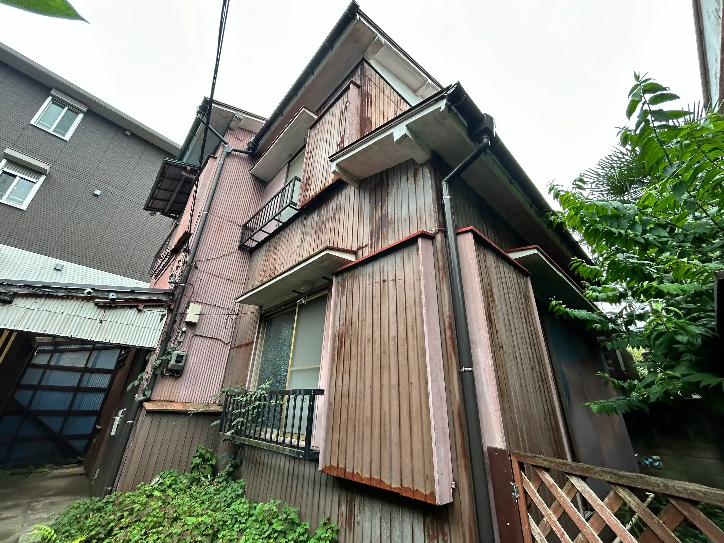 横浜市南区八幡町の実家。兄弟間の不動産売買をご支援!査定書作成から現状渡しの契約・引渡完了