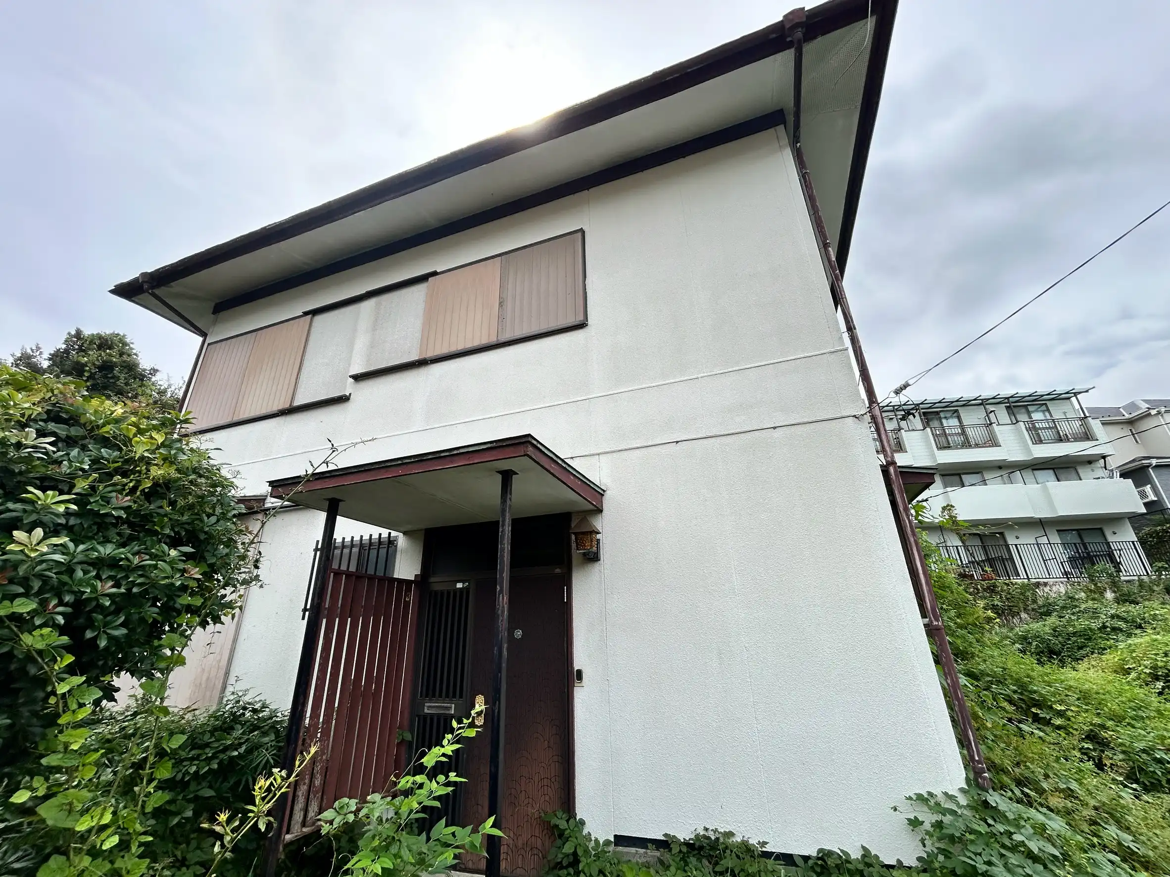 横浜市南区六ッ川の借地権の訳あり物件!地主様への建物を売買しスムーズ解決!
