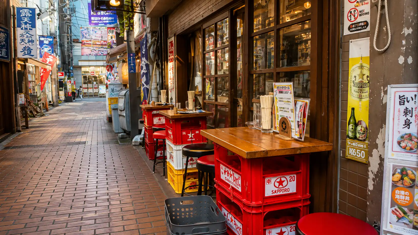 【屋外テラス席】タバコもOK!開放的な空気の中で気兼ねなく乾杯